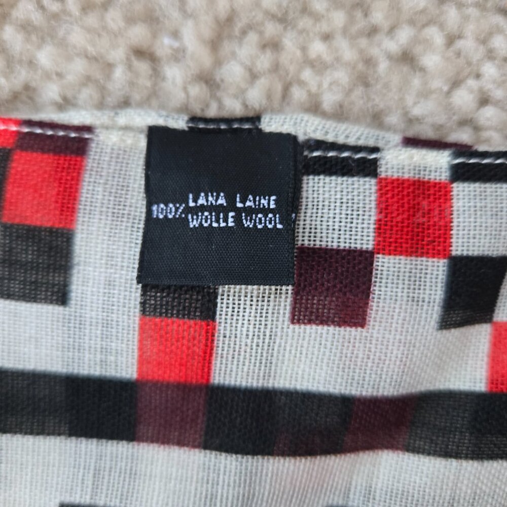 100% wool scarf geometric pattern - image 5